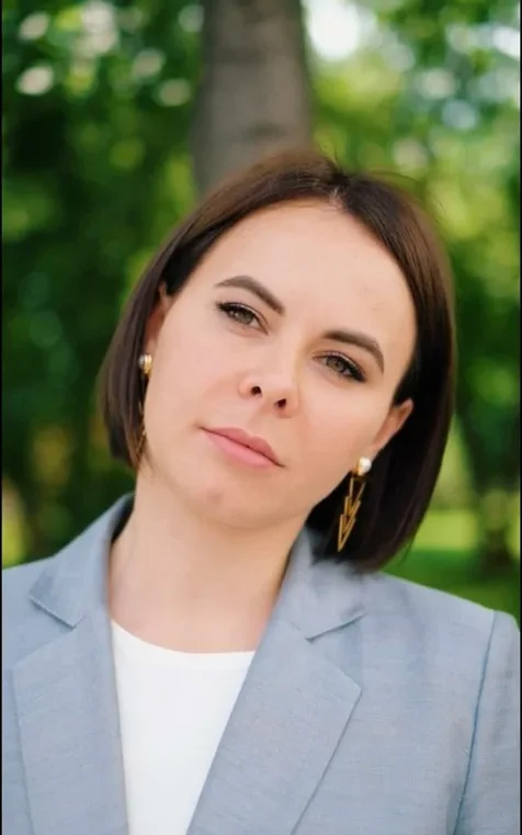 kkaneva_sept2021.jpg